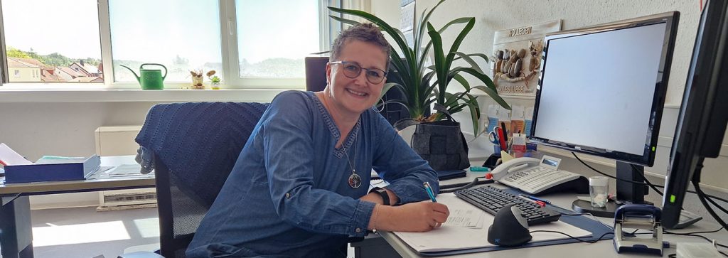 Absolventin der Integrationsmassnahme am Arbeitsplatz in der PWS
