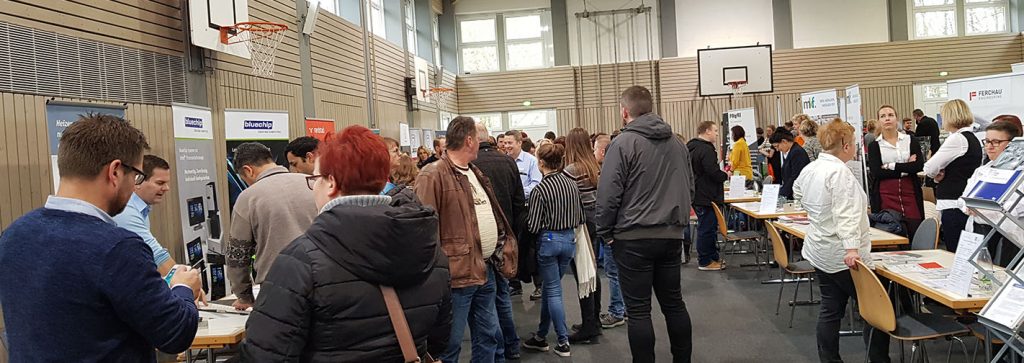 Fachkraefte und Mitarbeiter:innen finden bei Jobmesse im BFW Thueringen
