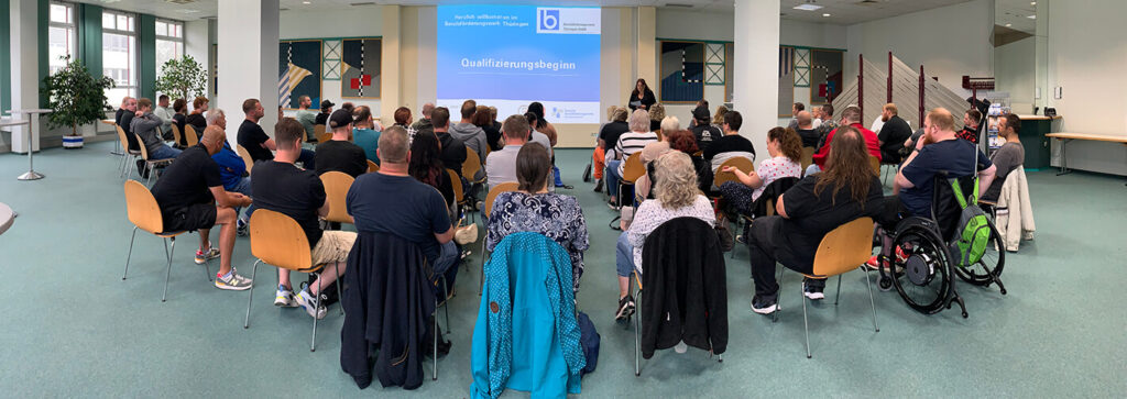 Umschüler werden im BFW Thüringen begrüßt